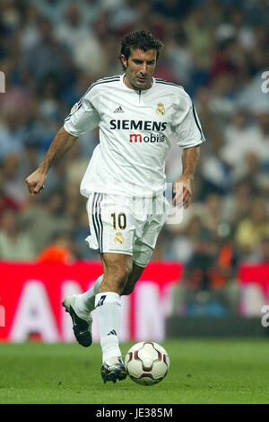 LUIS FIGO REAL MADRID CF SANTIAGO BERNABEU MADRID 13 September 2003 Stock Photo