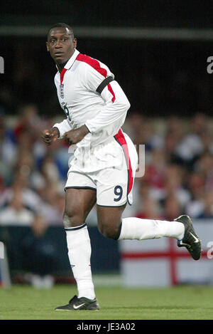 EMILE HESKEY ENGLAND & LIVERPOOL FC PORTMAN ROAD IPSWICH 20 August 2003 Stock Photo