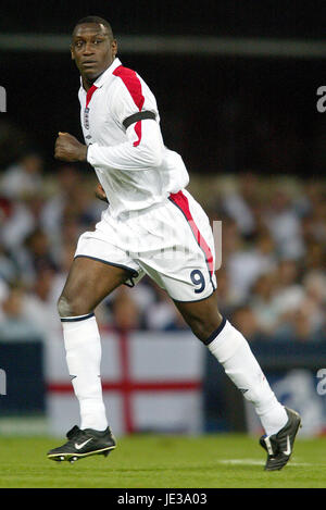 EMILE HESKEY ENGLAND & LIVERPOOL FC PORTMAN ROAD IPSWICH 20 August 2003 Stock Photo