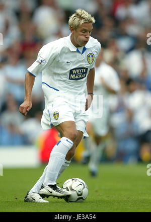 ALAN SMITH LEEDS UNITED FC ELLAND ROAD LEEDS ENGLAND 17 August 2003 Stock Photo