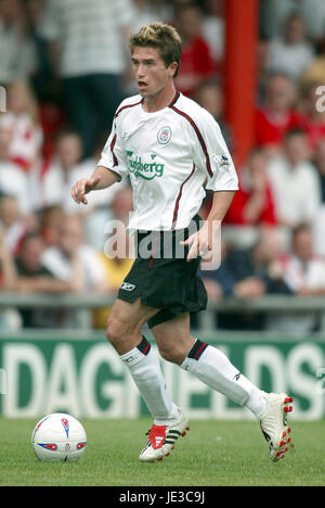 HARRY KEWELL LIVERPOOL FC CREWE ENGLAND 19 July 2003 Stock Photo