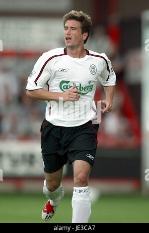 HARRY KEWELL LIVERPOOL FC CREWE ENGLAND 19 July 2003 Stock Photo