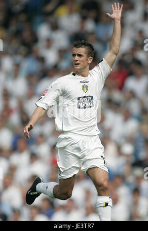 DANNY PUGH LEEDS UNITED FC ELLAND ROAD LEEDS ENGLAND 07 August 2004 Stock Photo