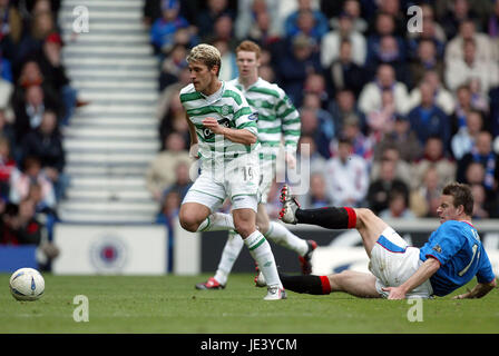 STILIAN PETROV & GAVIN RAE RANGERS V CELTIC FC IBROX GLASGOW SCOTLAND ...