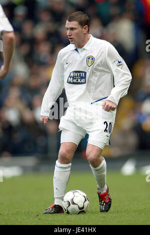 SETH JOHNSON LEEDS UNITED FC ELLAND ROAD LEEDS NORTH YORKSHIRE ENGLAN 31 January 2004 Stock Photo