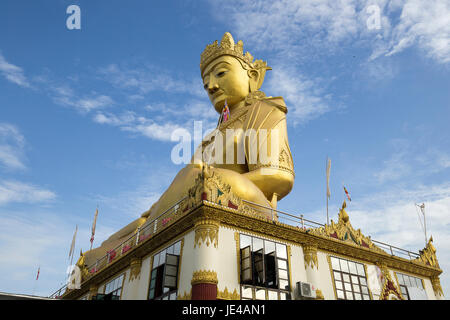 Ma Har Kyein Thit Sar Pagoda Temple in Yangon near to Yangon international Airport Stock Photo