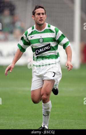 PAUL TELFER GLASGOW CELTIC FC FIR PARK MOTHERWELL SCOTLAND 30 July 2005 Stock Photo