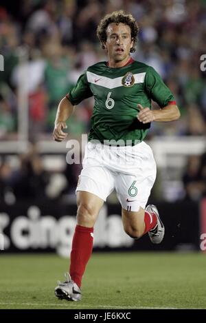 GERARDO TORRADO MEXICO ROSE BOWL PASADENA LOS ANGELES USA 05 May 2006 Stock Photo