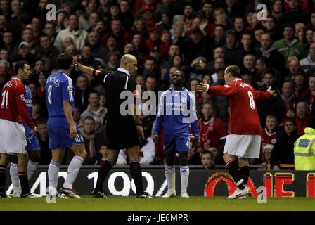 RYAN GIGGS, FRANK LAMPARD, HOWARD WEBB, CLAUDE MAKELELE , WAYNE ROONEY, MANCHESTER UNITED FC, MANCHESTER UTD V CHELSEA, 2006 Stock Photo