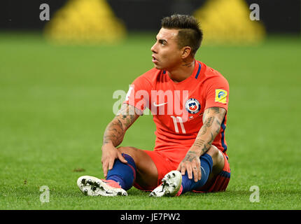 Kazan, Russia. 22nd June, 2017. Chile's Eduardo Vargas sitting on the pitch during the Group B preliminary stage soccer match between Chile and Germany at the Confederations Cup in Kazan, Russia, 22 June 2017. Photo: Marius Becker/dpa/Alamy Live News Stock Photo