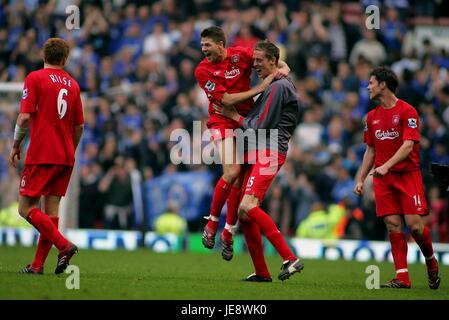 JOHN ARNE RIISE,STEVEN GERRARD,PETER CROUCH, CHELSEA V LIVERPOOL, CHELSEA V LIVERPOOL, 2006 Stock Photo