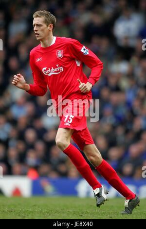 PETER CROUCH LIVERPOOL FC ANFIELD LIVERPOOL ENGLAND 25 March 2006 Stock Photo