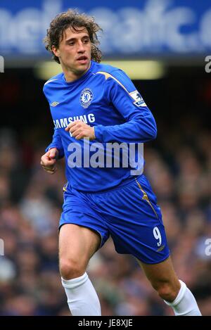 HERNAN CRESPO CHELSEA FC STAMFORD BRIDGE CHELSEA LONDON ENGLAND 11 March 2006 Stock Photo