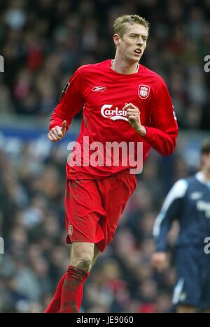 PETER CROUCH LIVERPOOL FC ANFIELD LIVERPOOL ENGLAND 26 February 2006 Stock Photo