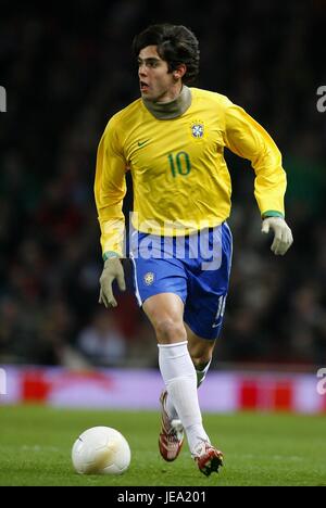 KAKA BRAZIL & AC MILAN THE EMIRATES STADIUM ARSENAL LONDON 06 February 2007 Stock Photo