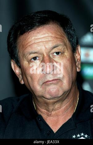 ENRIQUE MEZA CF PACHUCA HEAD COACH  HOLLYWOOD AND HIGHLAND HOLLYWOOD LOS ANGELES USA 23 July 2007 Stock Photo
