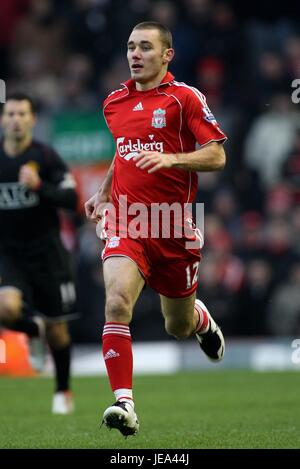 YOSSI BENAYOUN LIVERPOOL FC ANFIELD LIVERPOOL  ENGLAND 16 December 2007 Stock Photo