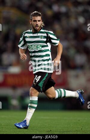 MIGUEL VELOSO SPORTING LISBON JOSE ALVALDE STADIUM LISBON PORTUGAL 07 November 2007 Stock Photo