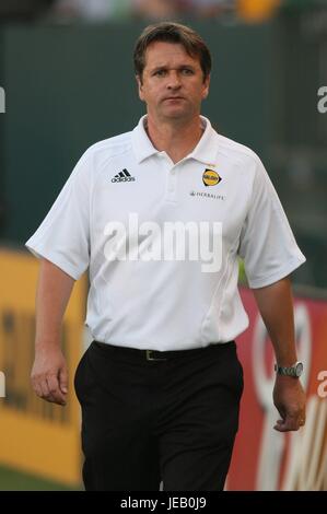 FRANK YALLOP LOS ANGELES GALAXY HEAD COACH HOME DEPOT CENTER CARSON LOS ANGELES USA 07 July 2007 Stock Photo