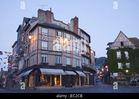 France, Normandy, Honfleur, street scene, in the evening, Stock Photo