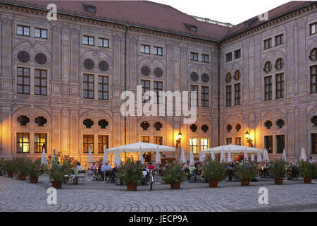 Germany, Bavaria, Munich, residence, imperial court, facade, bar, evening, Stock Photo