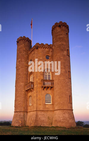 Great Britain, England, Worcestershire, Cotswolds, Broadway Tower, evening light, Europe, destination, place of interest, tourism, structure, building, tower, architecture, ornamental construction, flag, sky, evening, outside, deserted, Stock Photo