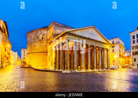 Piazza della Rotonda and Pantheon in the Morning, Rome, Italy Stock Photo