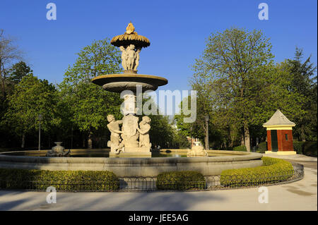 Spain, Madrid, Parque del Buen Retiro, fountains, Stock Photo