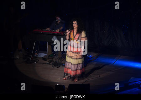 The singer Gal Costa performs the recording of the DVD 'Estratosférica' at Casa Natura Musical, west side of São Paulo, on Friday, June 23. (PHOTO: CIÇA NEDER/BRAZIL PHOTO PRESS) Stock Photo