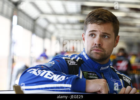 Sonoma, CA, USA. 23rd June, 2017. June 23, 2017 - Sonoma, CA, USA: Ricky Stenhouse Jr. (17) hangs out in the garage during practice for the Toyota/Save Mart 350 at Sonoma Raceway in Sonoma, CA. Credit: Justin R. Noe Asp Inc/ASP/ZUMA Wire/Alamy Live News Stock Photo