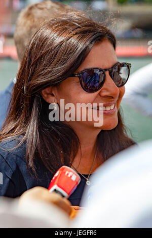 Paris, France. 24th Jun, 2017. Anne Hidalgo mayor of Paris talks about her motivations regarding Olympic Games in Paris for 2024. Credit: Guillaume Louyot/Alamy Live News Stock Photo