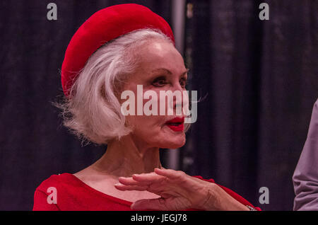 Las Vegas,USA. 24th June,2017. Julie Newmar interacts fans June 24th 2017 Amazing Las Vegas Comic Con Las Vegas Convention Center Las Vegas,NV. Stock Photo