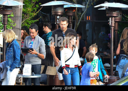 Dominic West Out For Dinner With Wife And Children.  Featuring: Dominic West Where: Beverly Hills, California, United States When: 26 May 2017 Stock Photo