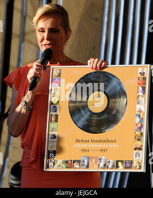 Karlstejn, Czech Republic. 24th June, 2017. Czech singer Helena Vondrackova celebrates her 70th birthday at the Karlstejn Castle in Beroun, Czech Republic, on June 24, 2017. Credit: Ondrej Deml/CTK Photo/Alamy Live News Stock Photo