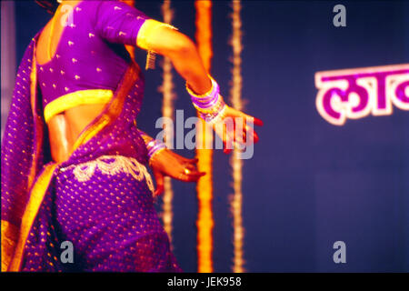 Women performing traditional folk dance Lavani ; Maharashtra ; India NO MR,  Stock Photo, Picture And Rights Managed Image. Pic. DPA-SOA-131914 |  agefotostock