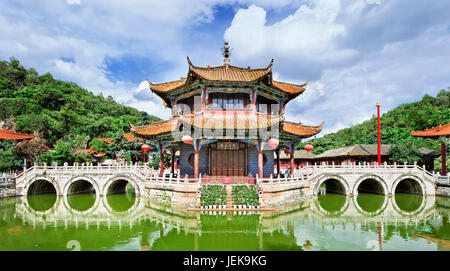 Panoramic view on Yuantong Temple, Kunming, Yunnan Province, China Stock Photo