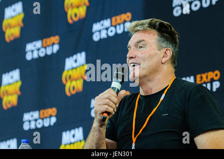 Lisburn, Northern Ireland.  25/06/2017 - Sam J. Jones, who played Flash Gordon in the 1980 film of the same name at MCM Comicon. Stock Photo