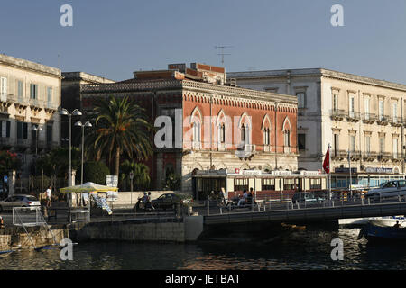 Italy, Sicily, island Ortygia, Syracuse, channel, town view, Southern Europe, Siracusa, town, houses, buildings, Palazzo, Darsena, waterway, bridge, place of interest, destination, tourism, Stock Photo