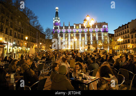 Spain, Madrid, plaza Santa Ana at night, people in street cafes, Stock Photo