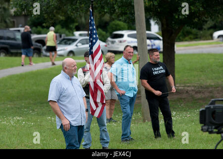 Pensacola, Florida, USA. 27th June, 2017. Crowed gathered in support of saving the Bayview Cross.  Sandy Andreoletti/Alamy Live News Stock Photo