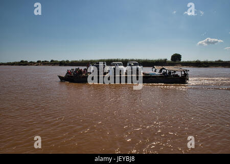 Pirogue ferry crossing for cars at the Tsiribihina River, Belo Tsiribihina, Madagascar Stock Photo