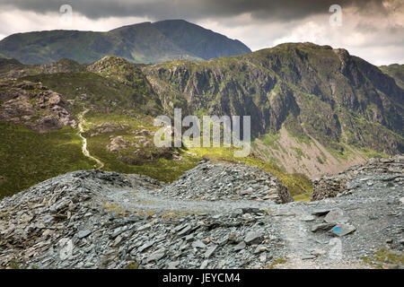 Cmb565UK, Cumbria, Fleetwith Pike, Hay Stacks and Great Gable, from old Dubs slate quarry spoil heap Stock Photo