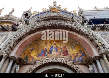 Mosaic at the entrace to San Marco Basilica in Venice, depicting the Last Judgement, with Christ at the centre and the Virgin Mary interceding for tho Stock Photo