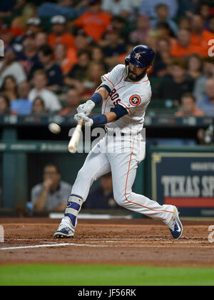 June 28, 2017: Houston Astros Marwin Gonzalez (9) during a Major League Baseball game between the Houston Astros and Oakland Athletics at Minute Maid Park in Houston, TX. Chris Brown/CSM Stock Photo