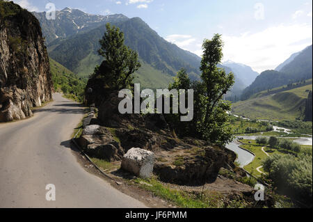 Pahalgam to chandanwari, amarnath yatra, jammu Kashmir, india, asia Stock Photo