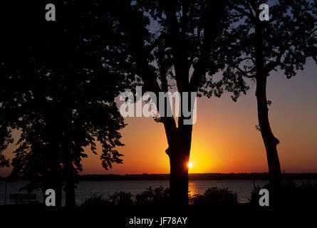 Okoboji Lake sunset, Pillsbury Point Access, Okoboji, Iowa Stock Photo