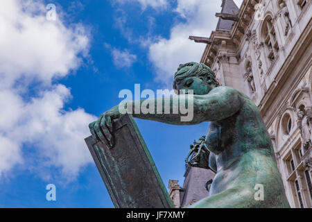 Sculpture La Science from Jules Blanchard at 1882 by Hotel de Ville (City Hall) in Paris Stock Photo