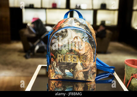 Louis vuitton leopard bag hi-res stock photography and images - Alamy