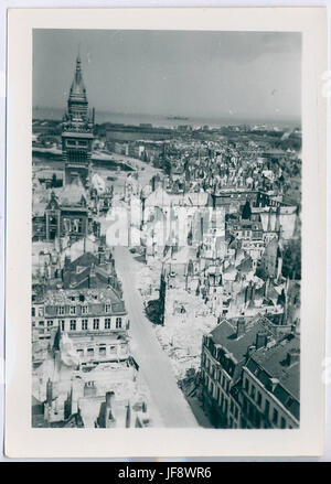 Duinkerke in 1940  Dunkirk in 1940 32920845693 o Stock Photo