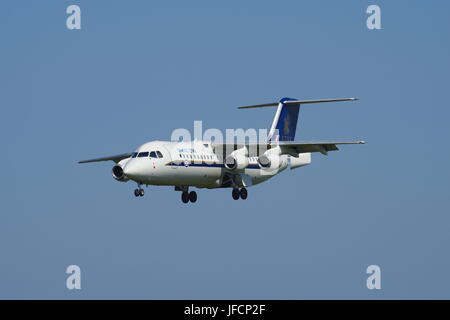 Qq Rj100 QQ101 Empire Pilots Test School Avro RJ100 Aircraft in Circuit at RNAS ...